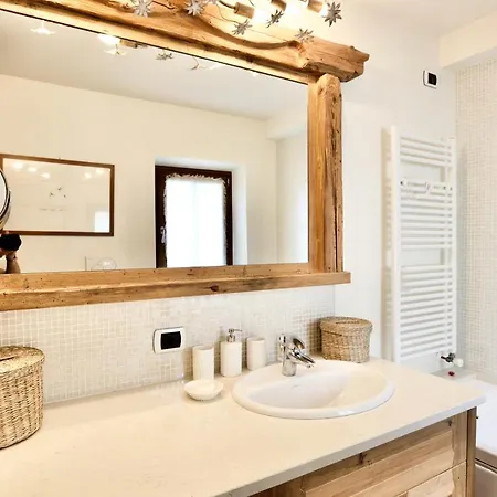 Brand New Beautiful 3 Bedroom Few Steps From Centre Daire Cortina dʼAmpezzo
