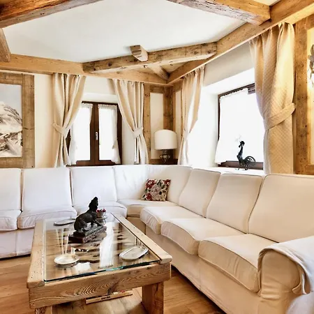 Brand New Beautiful 3 Bedroom Few Steps From Centre Cortina dʼAmpezzo