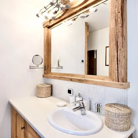 Daire Brand New Beautiful 3 Bedroom Few Steps From Centre Cortina dʼAmpezzo